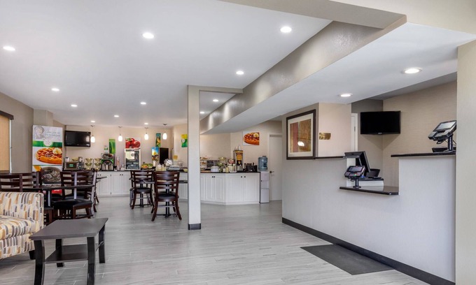 McComb Hotel | Quality Inn McComb