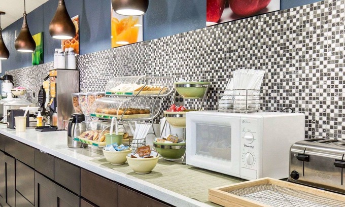 Needles Hotel | Quality Inn Needles