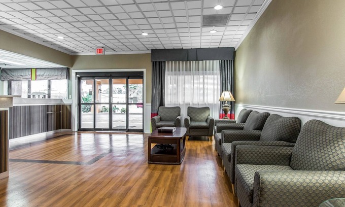 Savannah Hotel | Quality Inn Savannah Midtown