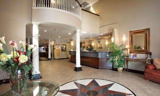 Waco Hotel | Quality Inn & Suites Near University