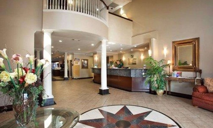 Waco Hotel | Quality Inn & Suites, Near University