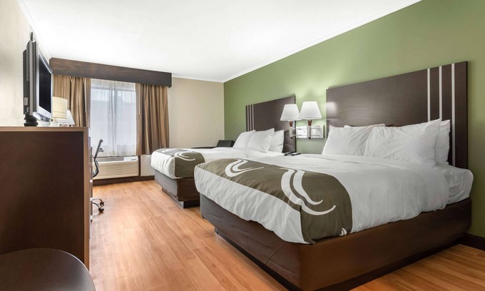 Fairborn Hotel | Quality Inn