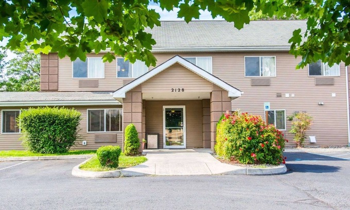 Lewiston Hotel | Quality Inn