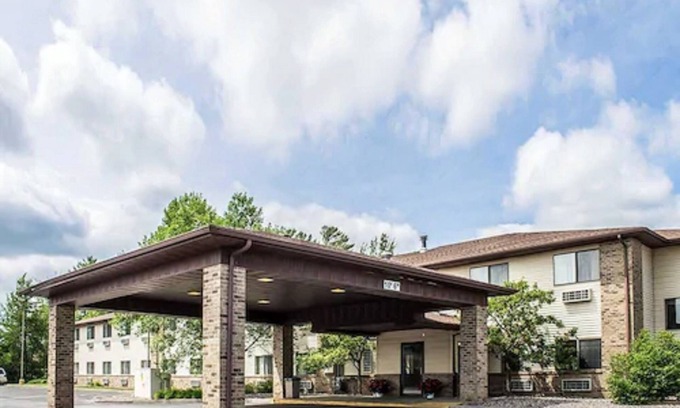 Minocqua Hotel | Quality Inn