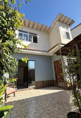 Urca House | Quarto das Carambolas 2
