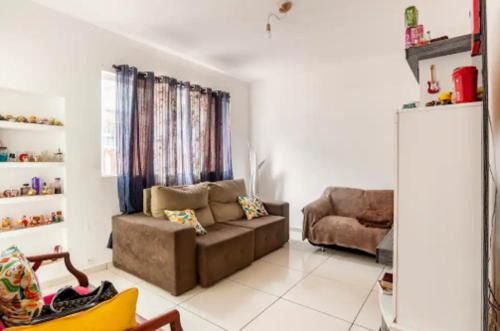 Tucuruvi House | Quarto no Metrô Tucuruvi - Expo CN - Shopping Trimais