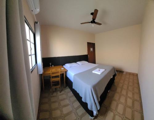 Iturama Bed & Breakfast | Quarto Privativo no Centro com Café da Manhã