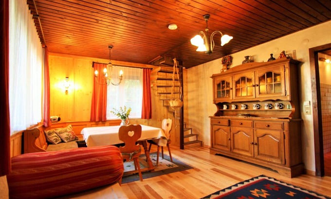 Sonnenalpe Nassfeld Ski Chalet | Queitly Located Chalet near Resort Center of Nassfeld