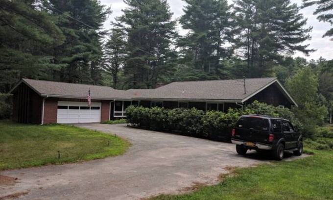 Forestburgh House | Quiet and Private 3 Bedroom Waterfront home among 50 Acres of Woodland