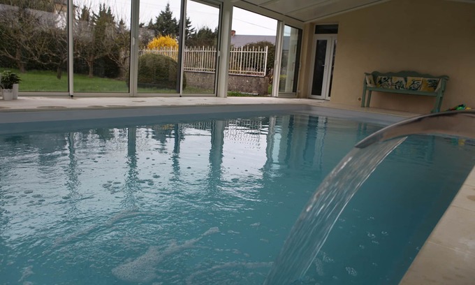 Sainte-Marguerite-d'Elle House | Quiet country house, indoor pool heated all year.