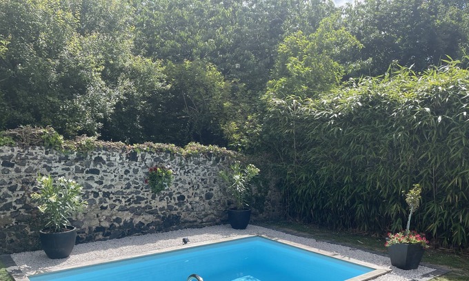 Condette House | Quiet house with heated pool 7 minutes from the sea.
