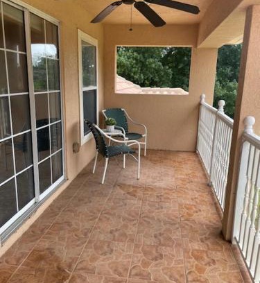 Wesley Chapel House | Quiet Lakeview Home in Wesley Chapel