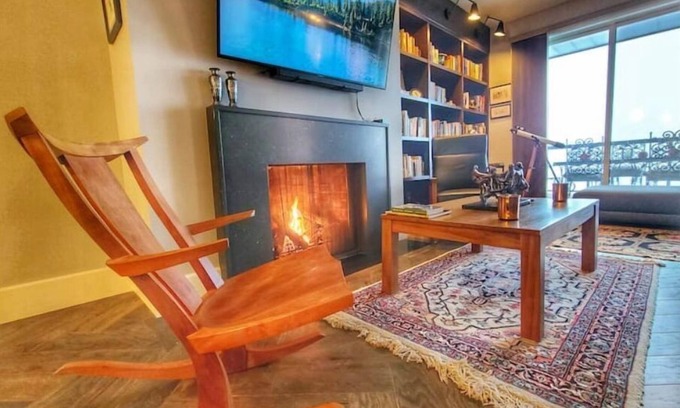 Sandpoint Condo | Quiet Modern Charm~ Boat Slip