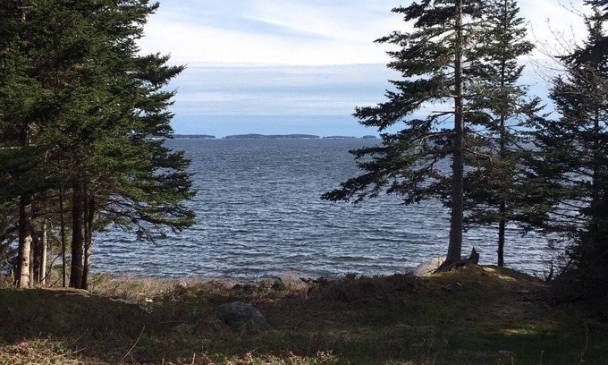 Owls Head House | Quiet Ocean Front House Overlooking Penobscot Bay, Rocky Coast