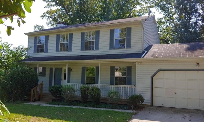 Arnold House | Quiet & Relaxing Waterfront Home Near Annapolis