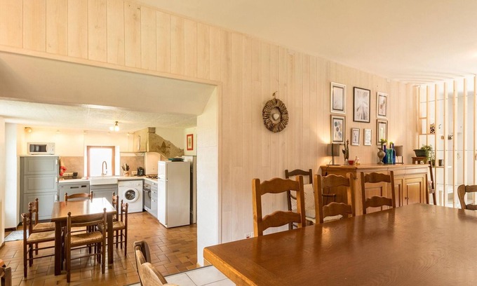 Saint-Bresson Cottage | Quiet renovated farmhouse - Pets allowed