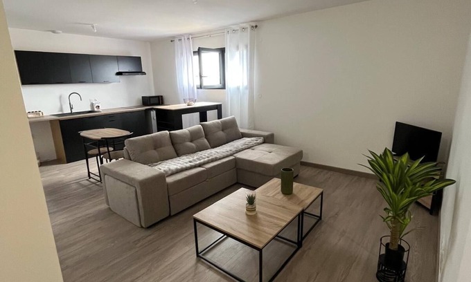 Pia Apartment | Quiet T2 apartment 3 minutes from shops - Near Perpignan & beaches