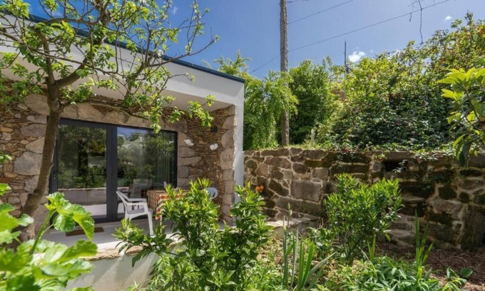 Arco de Baulhe House | Quinta De Fundevila - Private farm - Couple Suite