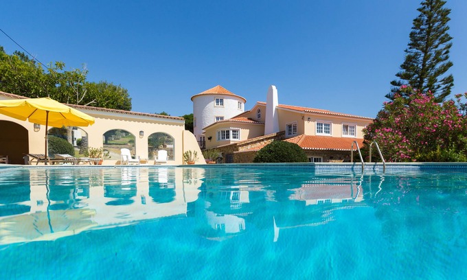 Azoia House | Quinta do Cabo Guesthouse