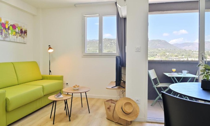 Ajaccio Apartment | Résidence Easy Lodge
