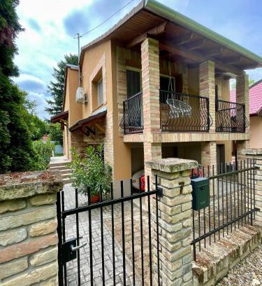 Dombori House | Rózsa Apartman Dombori