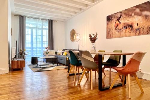 Quartier Hyper-Centre Apartment | R'Apparts T3 Le Prestige Grenoblois