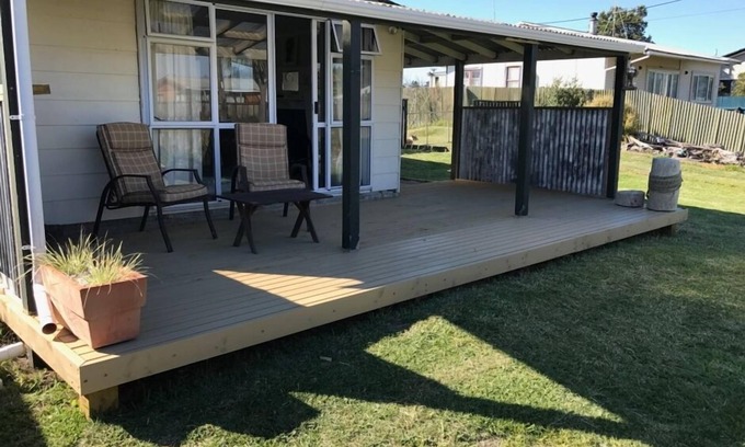 Himatangi Beach House | R n R at Himatangi Beach