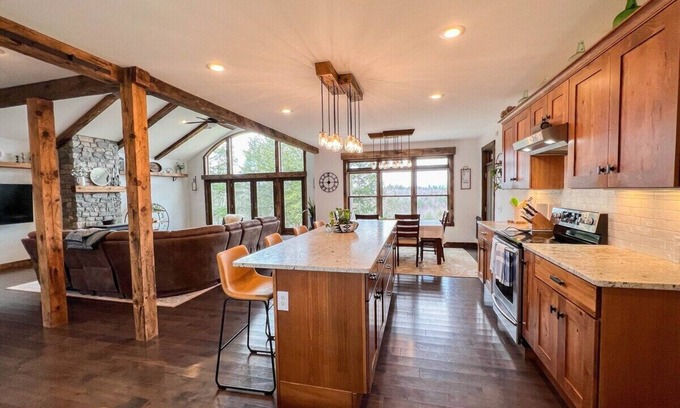 Fryeburg Villa | R&R White Mountain Retreat, Hillside with Extraordinary Views!