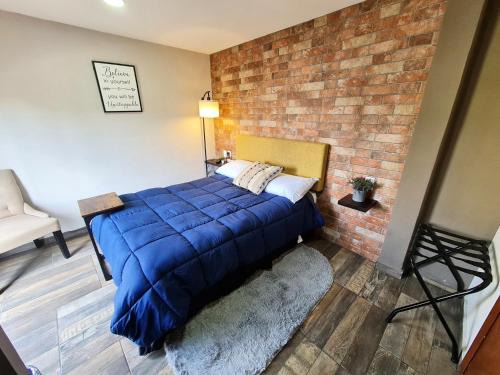 Ciudad Lopez Mateos Apartment | R06-C46 STUDIO frente al ITESM CEM Familias Estudiantes Empresas Ejecutivos Turistas Nómadas BIENVENIDOS! UBICACIÓN ESTRATÉGICA 10min Izcalli-15min Esmeralda-20min Sátelite-25min AIFA