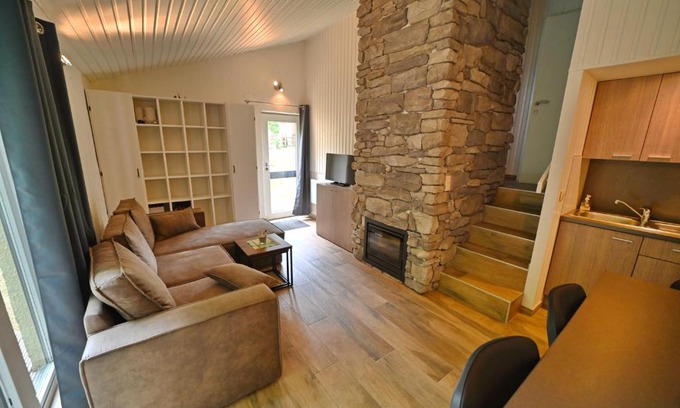 Virton House | Rabais 75