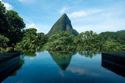 Soufriere Hotel | Rabot Hotel From Hotel Chocolat