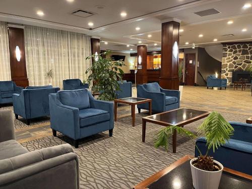 Saint-Laurent Hotel | Radisson Hotel Montreal Airport