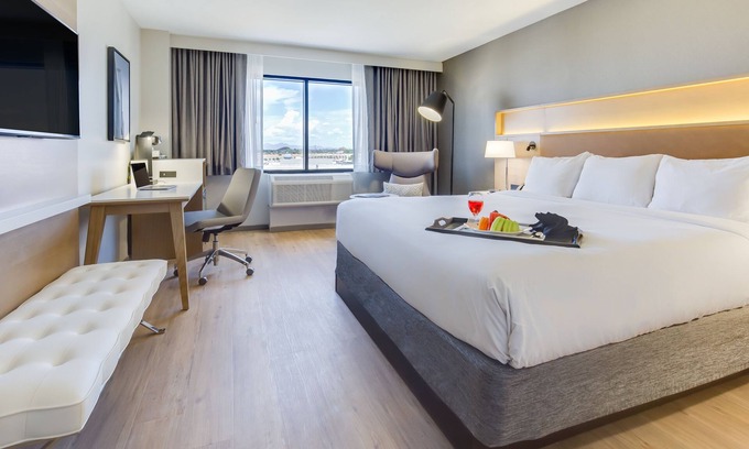 Phoenix Hotel | Radisson Hotel Phoenix Airport