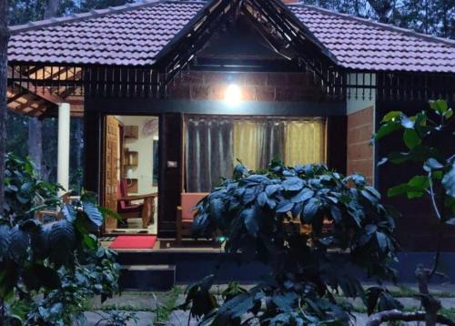 Somvarpet Villa | RAI COTTAGE @ Coorg ,Suntikoppa