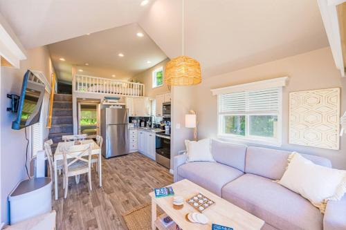 Forks Apartment | Rainforest Tiny Home Retreat #15