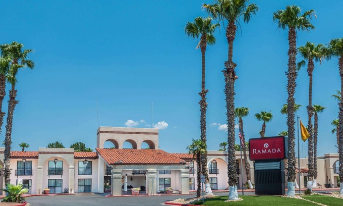 Mesilla Park Hotel | Ramada Hotel & Conference Center by Wyndham Las Cruces