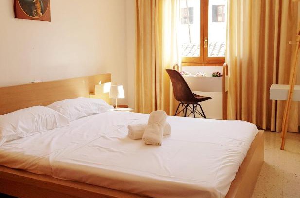 La Missio House | Rambla Palma Center