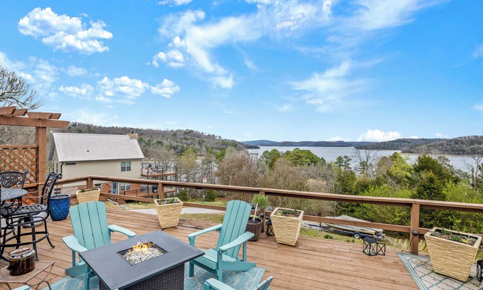 Rambo Riviera House | Rambo's Adventure & Relaxation