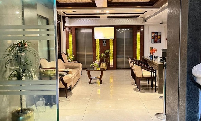 Dadar East Hotel | Ramee Guestline Hotel Dadar