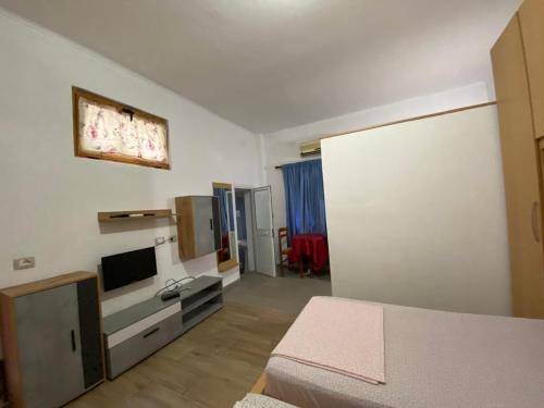 Vlore Apartment | Ramo's Charming Studio Apartment - 5th
