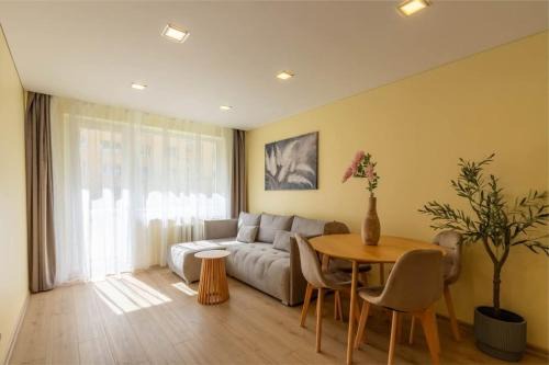 Panevezys Apartment | Ramybes Oaze, Nauji stylingi apartamentai