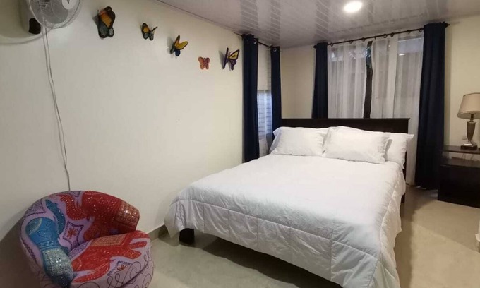 Alajuela Bed & Breakfast | Rancha Azul Inn