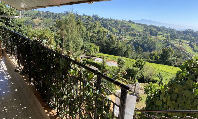 Kiamuturi Cabin | Ranges View Lodge