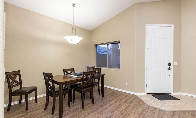 South Mountain House | Ravenswood Retreat 3 BR by Casago