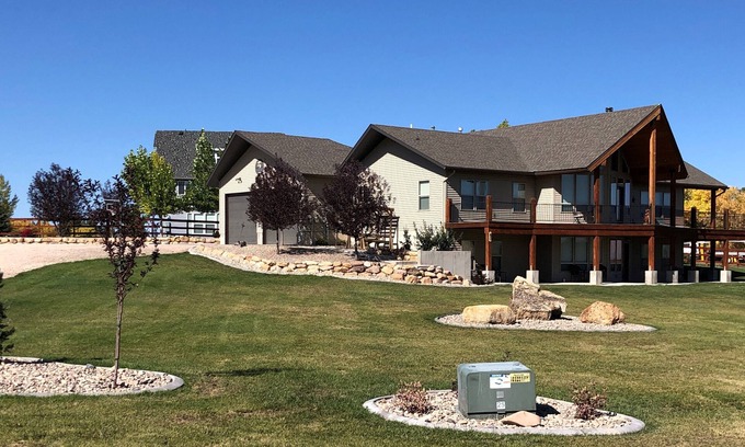 St. Charles House | Rawhide Rendezvous - Great Deal - Quiet Solitude - Easy Year-Round Access - Fun!