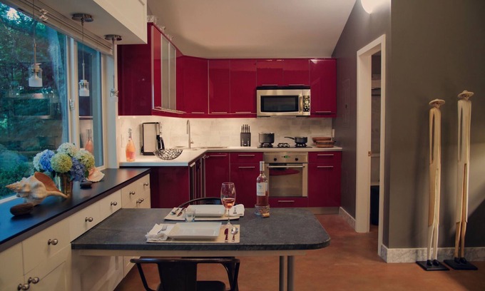 Oyster Bay House | Read our reviews and book while there's availability