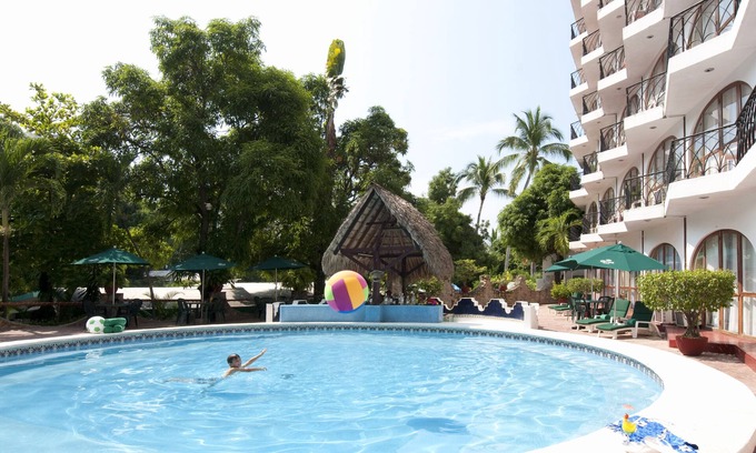Club Deportivo Resort | Real Bananas Hotel All Inclusive