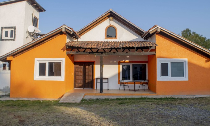 Hidalgo House | Real de la Cruz es una casa para 8 personas, perfecta para relajarse,o aventurar