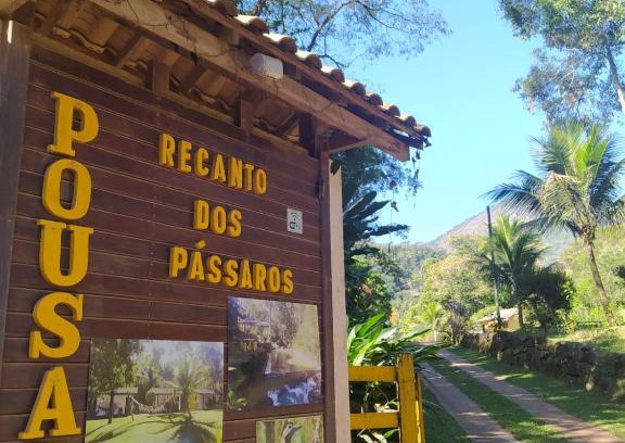 Macae House | Recanto dos Pássaros - Sana Chalés