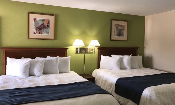 Red Bluff Hotel | Red Bluff Inn